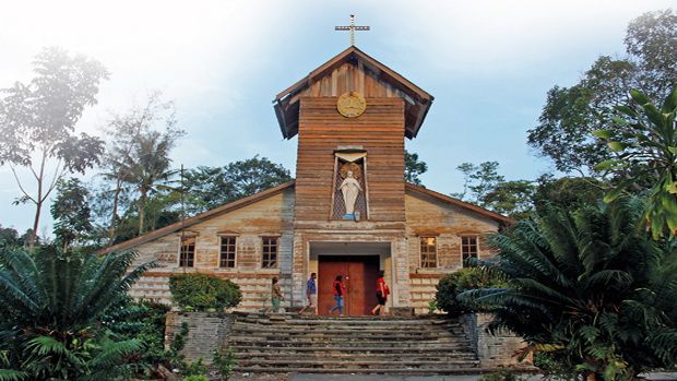 Ziarah iman, wisata...