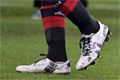 Balotelli pakai sepatu...