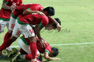 Jangan terlena, Garuda...
