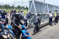 Penutupan Pintu M1 bikin...