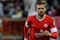 Bayern pinjamkan Kirchhoff...