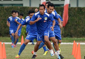5 Januari, Persib jajal...