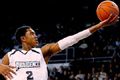 Marshon Brooks tandatangan...