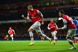 Arsenal pertahankan...