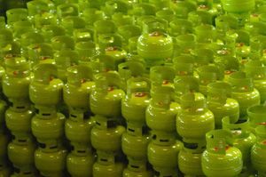 Harga elpiji 3 kg di...