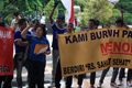 Buruh pabrik AMDK tolak...