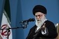 Khamenei larang pria...