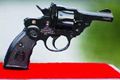 Pistol yang dirancang...