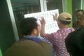 Kepala desa segel kantor...