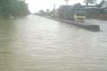 Kendaraan kecil dilarang...