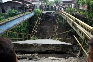 Akhirnya jembatan Jerukan...