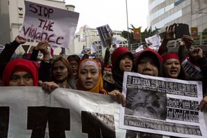 Polisi Hongkong tangkap...