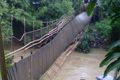 Musibah jembatan putus,...