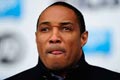Pelatih Blackpool dipecat...