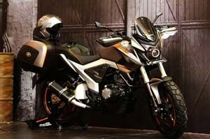 Honda rebut posisi puncak...