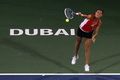 Radwanska angkat koper,...