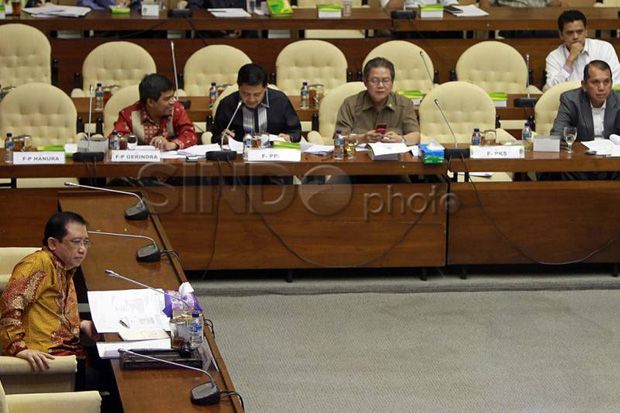 Ketua Perbanas tawarkan...