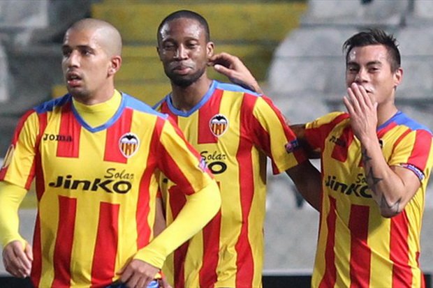 Valencia curi kemenangan...