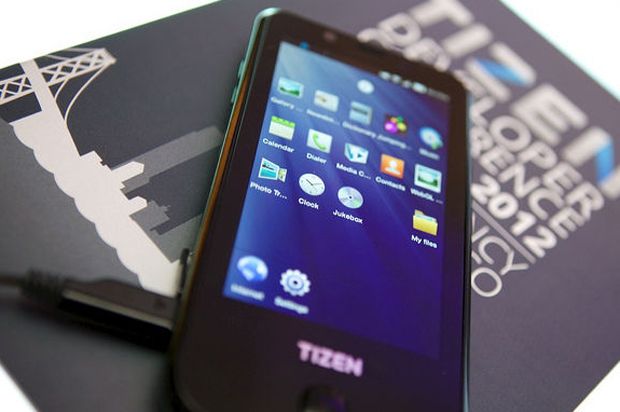 Tizen-Firefox berusaha...