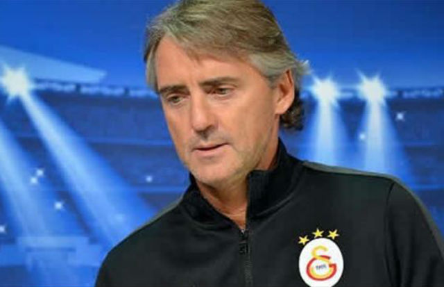 Mancini: City bisa raih...