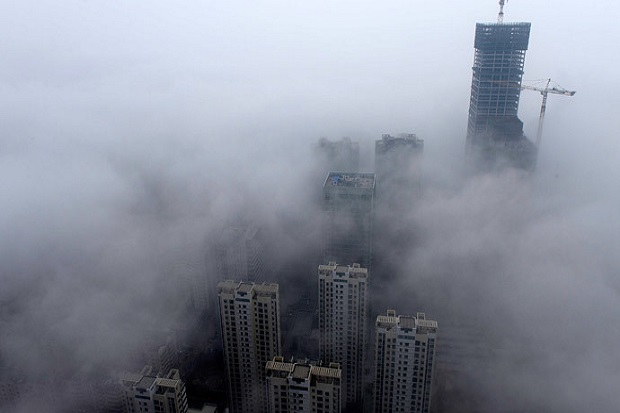 Kabut asap ekstrem di...
