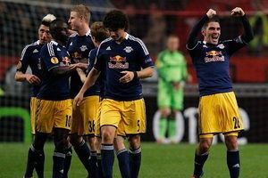 Ajax babak belur dihajar...