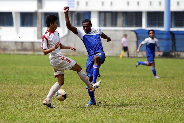 Persib banjiri gawang...
