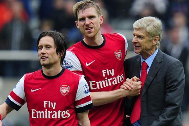 Arsenal ikat Rosicky-Mertesacker...