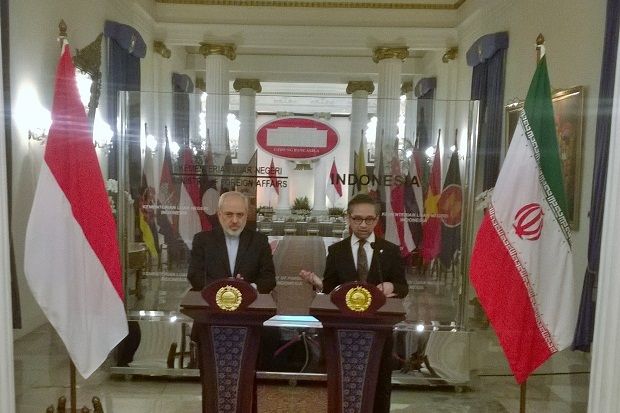 Sambangi RI, Menlu Iran:...