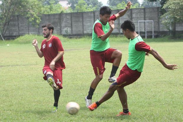 Lini belakang dan depan...