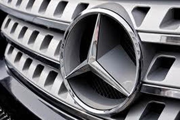 Penjualan Mercedes Februari...