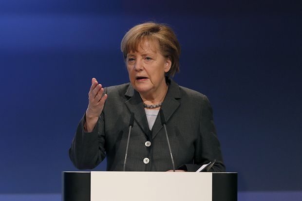 Merkel: Referendum Crimea...