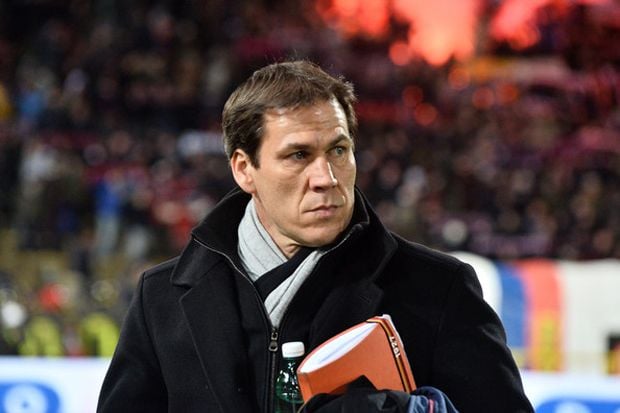 Garcia desak Roma temukan...