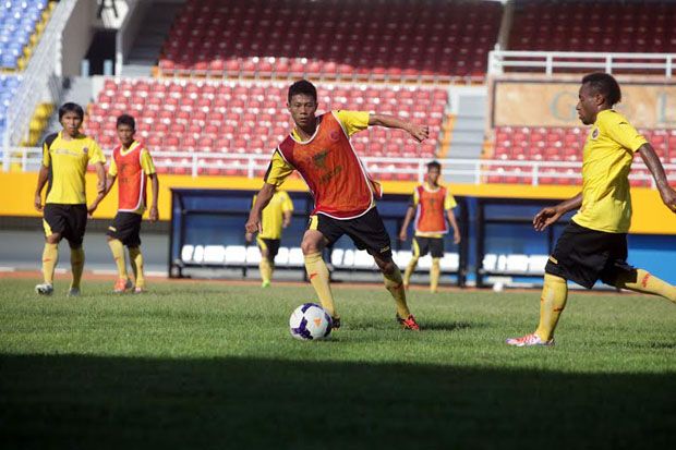 Kabut asap ganggu latihan...