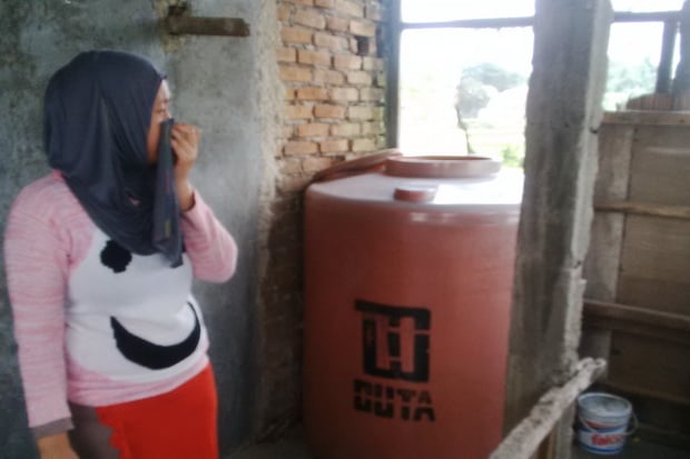 Dalam toren ini Aisah...