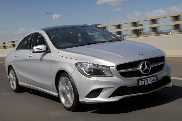 Eksmud jadi target Mercedes...
