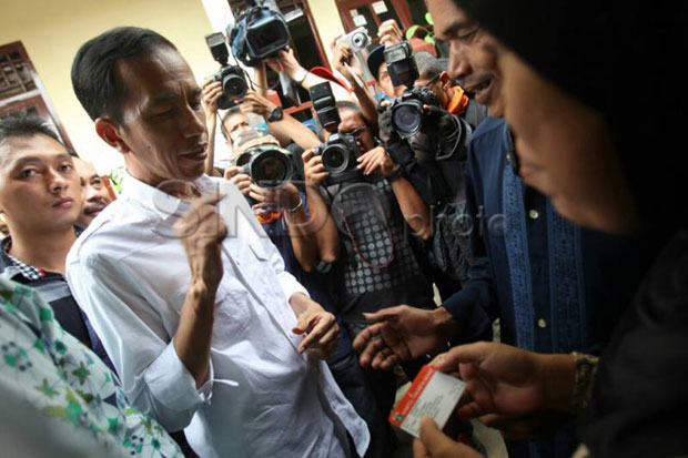 Jokowi bantah utus Bimo...