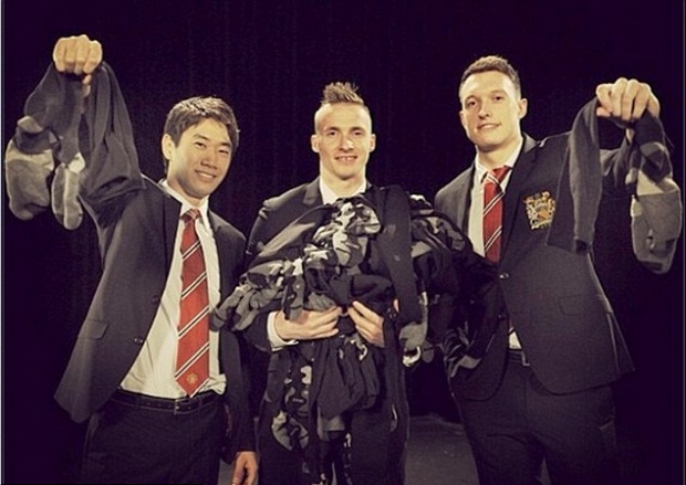 Pemain United sumbang...