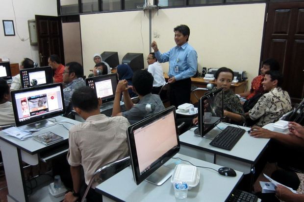 Membaca petisi Dosen