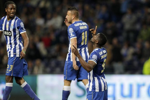 Porto injak satu kaki...