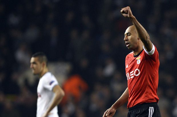 Benfica permalukan Spurs...