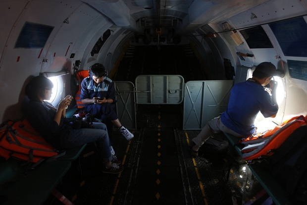 MH370 jatuh di Samudera...