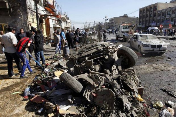 Empat bom mobil di Baghdad...