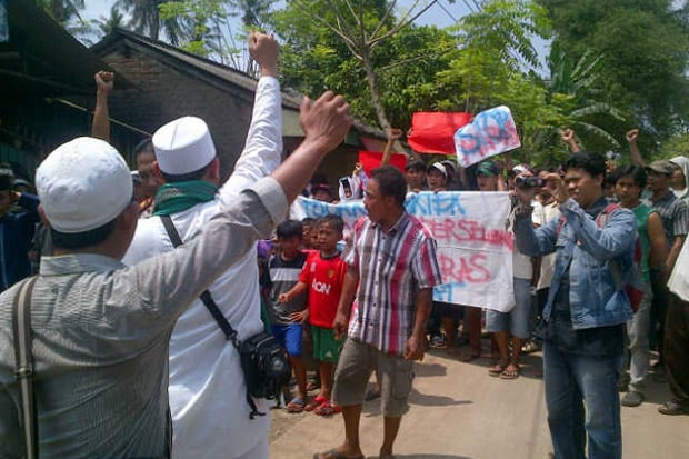 Ormas di Tangerang razia...