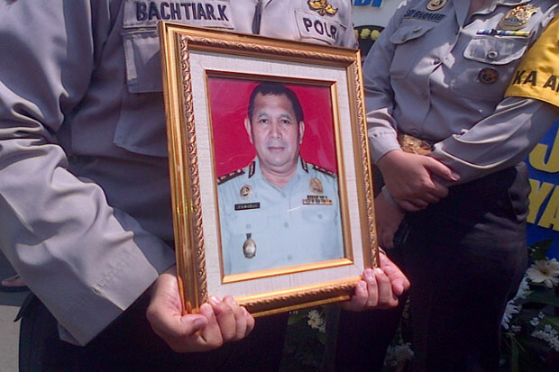 Keganjilan tewasnya...