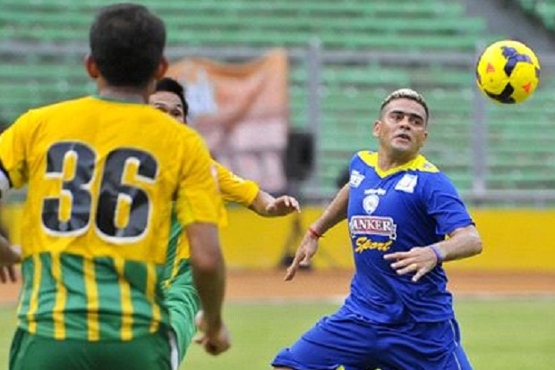 Arema sukses tundukan...