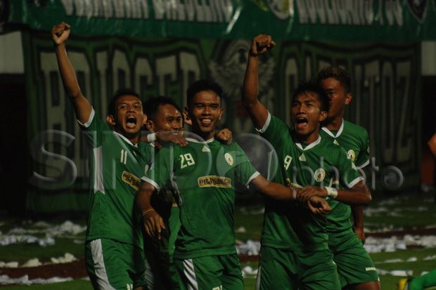Pelatih desak manajemen...