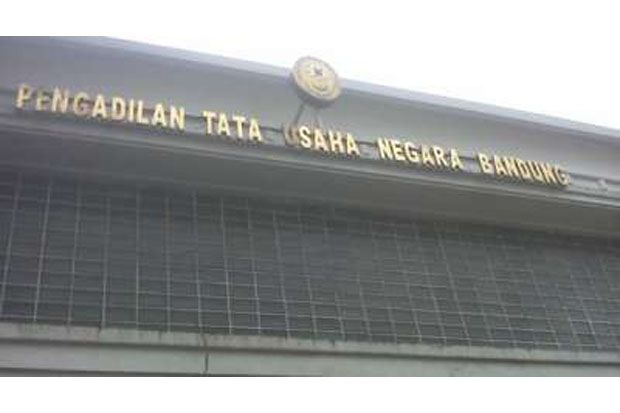 Warga Solokanjeruk PTUN-kan...