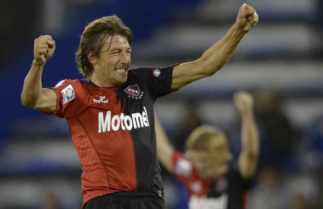 Gabriel Heinze gantung...