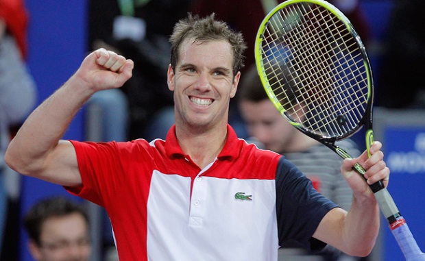 Federer: Gasquet lawan...